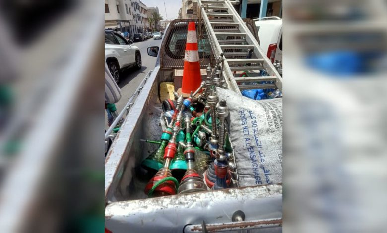 أكادير : حملات مكثفة لتحرير الملك العمومي ومقاهي الشيشا بحي الداخلة