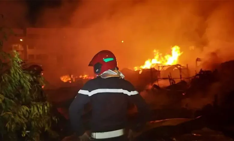 طنجة..مــ..ــصرع شخص في حريق شبّ داخل كوخ صفيحي
