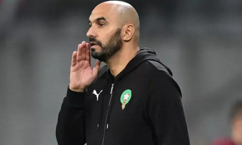 الركراكي يختار مساعدا جديدا في طاقمه التدريبي