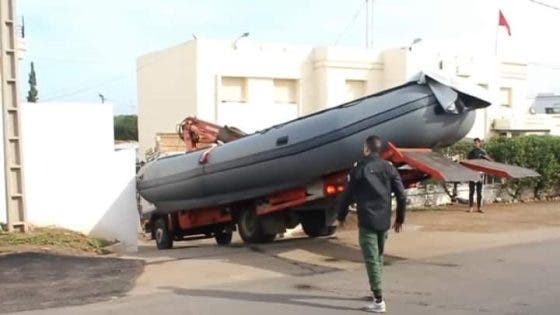 اشتوكة : إحباط محاولة جماعية للهجرة السرية وحجز زورق مطاطي