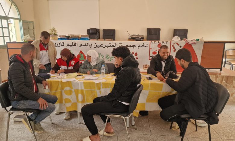 تاوريرت.. تنظيم حملة للتبرع بالدم (صور+فيديو)