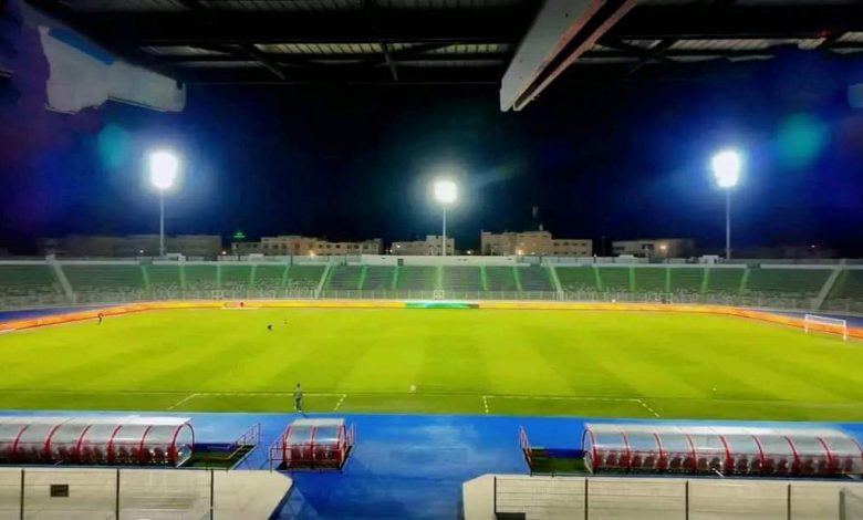 إغلاق ملعب وجدة لاستكمال الإصلاحات يفرض على المولودية الاستقبال بلازاري