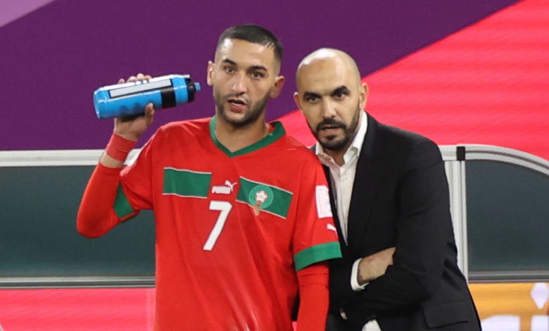 الركراكي يوضح بشأن غياب حكيم زياش عن قائمة المنتخب المغربي