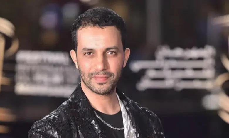 الفنان عبد الإله رشيد ينتقد “تيك توك” و “نيتفليكس” +(صور)