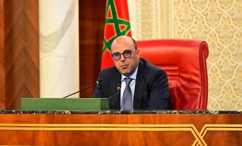 الملك يهنئ ولد الرشيد بعد انتخابه رئيسا لمجلس المستشارين