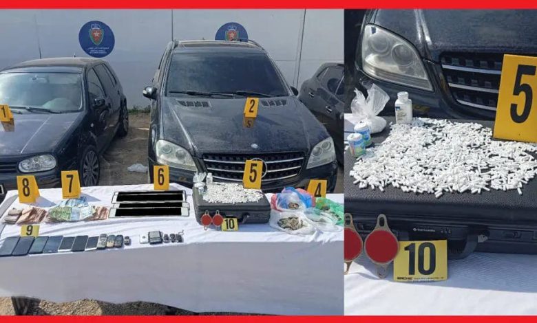 الناظور: توقيف شخص بحوزته 1438 قرصًا طبيًا مخدرًا وسيارات مهربة