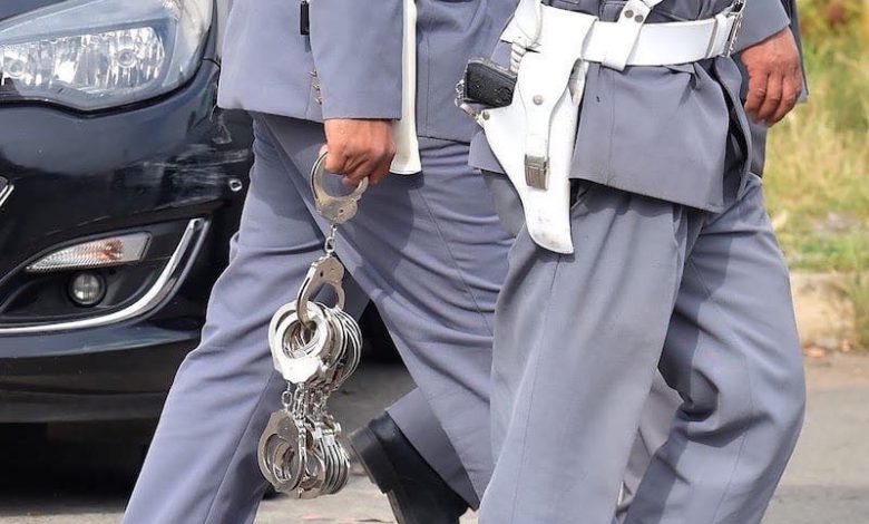 تاونات.. إعتقال فلاح تسبب في وفاة شقيقين وإمام مسجد اختناقا في بئر