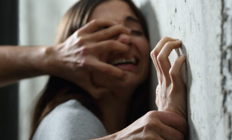 تقرير صادم.. واحدة من كل 8 نساء تعرضت للاعتداء الجنسي قبل بلوغها 18 سنة