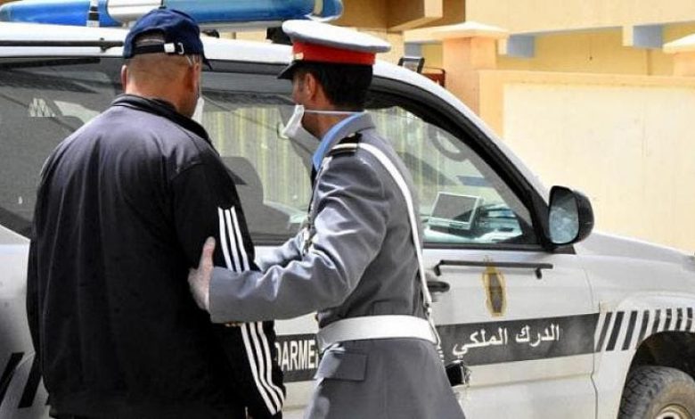 جرادة.. الدرك الملكي يضبط سيارة محملة بالمخدرات والخمور