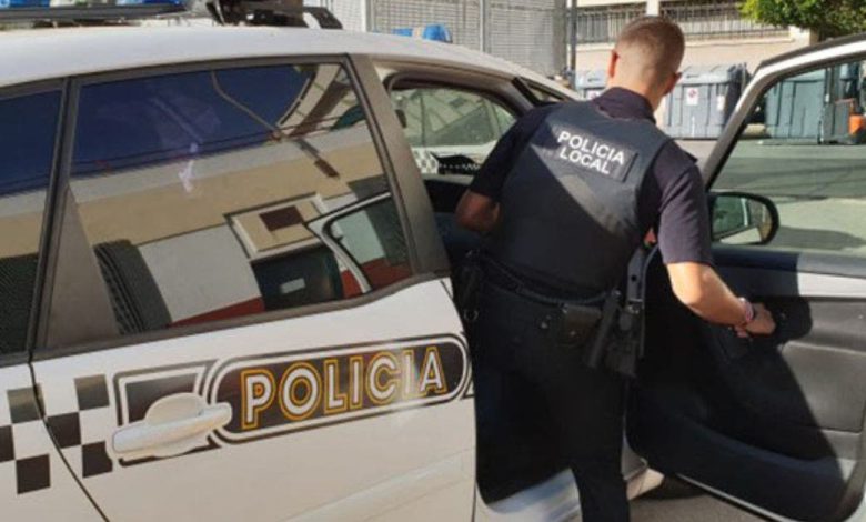 شرطي إسباني يهدد طفلا مغربيا في سبتة المحتلة بكسر رأسه
