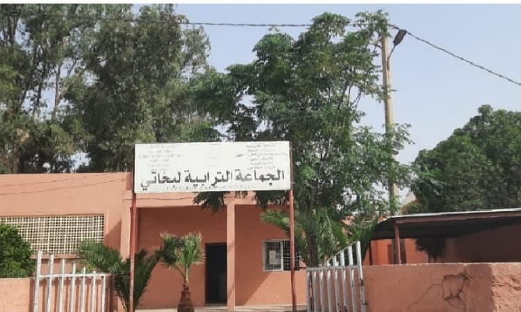 قائد لبخاتي يحول دون إصلاح مسالك طرقية بأتربة مقربة لدفن موتي المسلمين