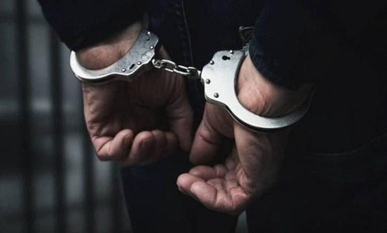 اعتقال شخصين بالناظور بتهمة انتحال صفة قاضي وتلقي رشاوى