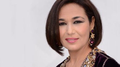 سعاد خيي تعبر عن إعجابها بجمالها – صورة