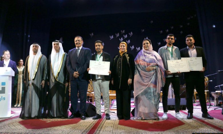 عرس شعري يفتتح مهرجان الشعراء المغاربة بتطوان (صور)
