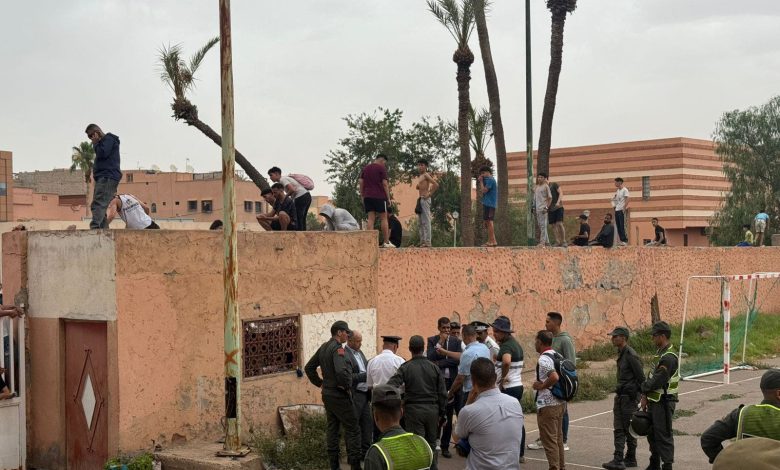 بسبب سوء التنظيم.. "سونارجيس" ترفض بيع تذاكر مبارة الكوكب المراكشي ونهضة بركان (صور)