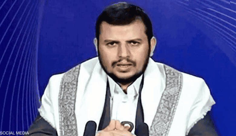 إسرائيل تهاجم موانئ يمنية وتهدد باغتيال عبد الملك الحوثي