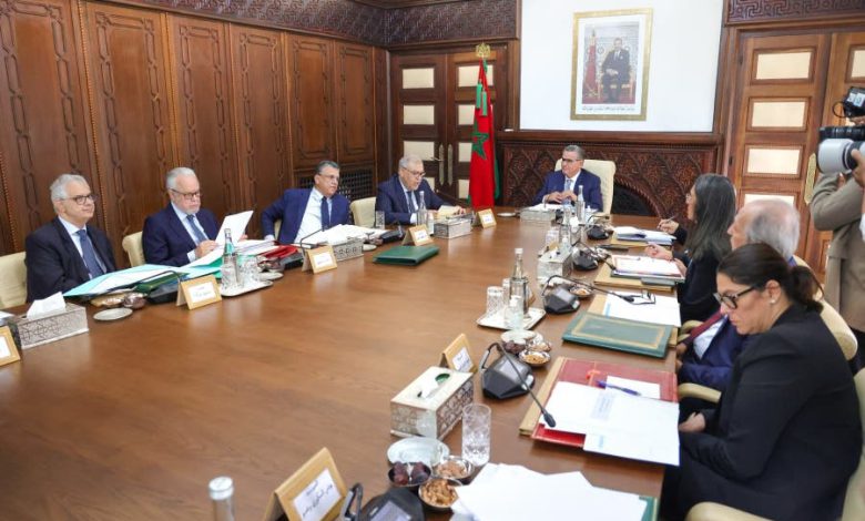 الحكومة تصادق على مشروع قانون يهم التراجمة المحلفين