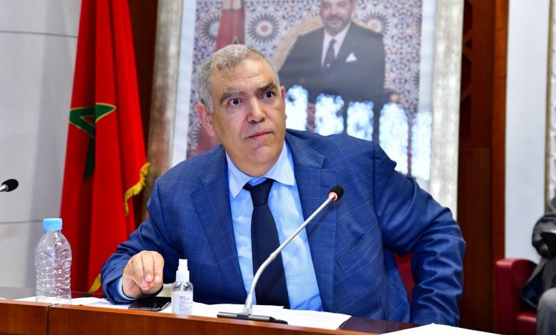 الملايير المعلقة.. لفتيت يضع رؤساء الجماعات أمام مسؤولياتهم