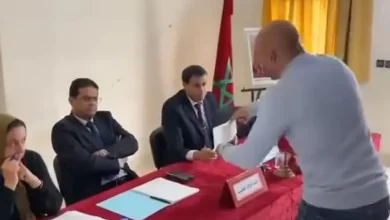 رشاوى بملايين وتسجيلات صادمة بفاس.. هل تسقط رؤوس كبيرة في فضيحة أولاد الطيب؟