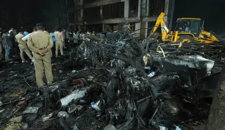 حادث الطائرة الهندية.. حصيلة الضحايا ترتفع إلى 260 قتيل