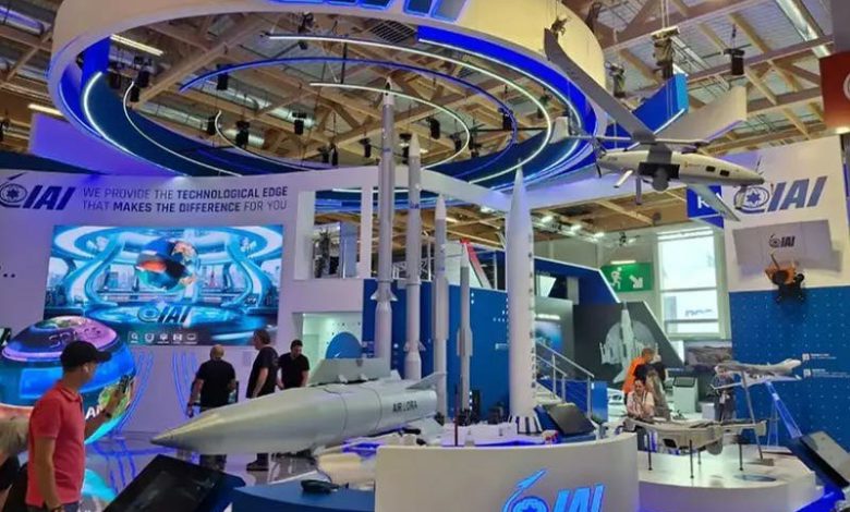 فرنسا تغلق جناح إسرائيل في معرض باريس العسكري