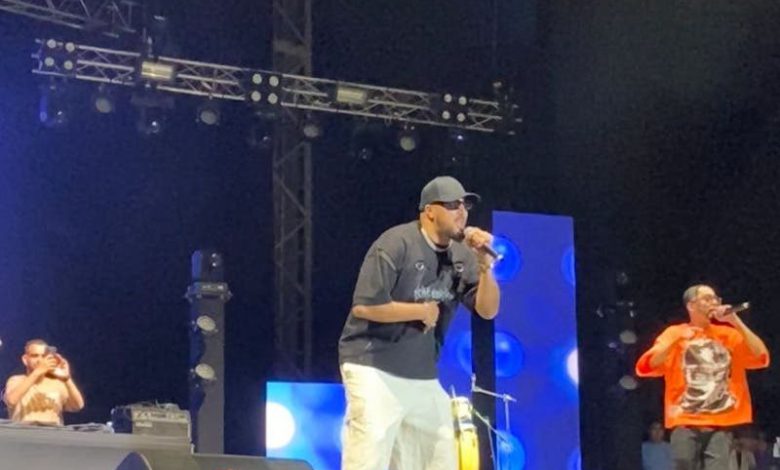 منصة سلا تهتز على إيقاع سبعتون.. و”الرابور” يشكر جمهوره على الحماس