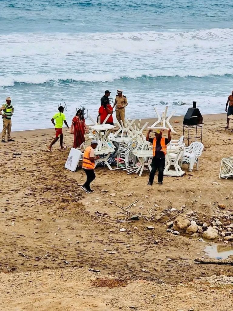 الحسيمة.. سلطات امزورن تتحرك لتحرير شاطئ "أرمود" من قبضة الاستغلال العشوائي