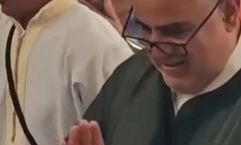 أكادير.. بنكيران يرقص على إيقاعات أحواش وسط جدل سياسي لمؤتمر جهوي مفصلي