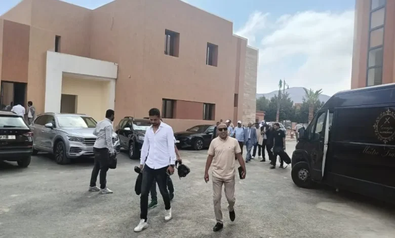 إعلاميو كلميم وادنون ينسحبون من دورة مجلس الجهة احتجاجًا على الإقصاء والتهميش