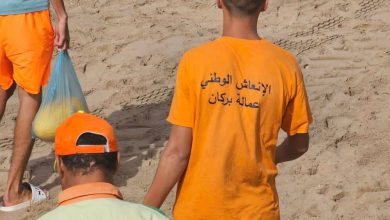 عمالة بركان تعبئ فرق الإنعاش الوطني لتنظيف شاطئ السعيدية