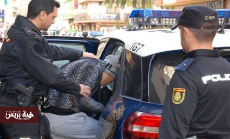 السلطات الإسبانية تسجن 12 شخصًا ينتمون إلى شبكة جزائرية لتهريب المهاجرين غير القانونيين