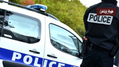فرنسا.. إيقاف 3 أشخاص بعد قفزة مظلية من أعلى برج إيفل