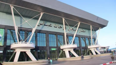 مصرع 4 أشخاص في حادث تحطم طائرة بمطار فرحات عباس بالجزائر