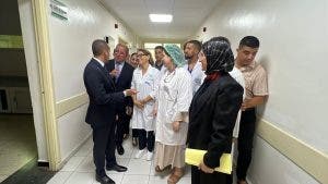 الناظور.. وزير الصحة يفاجئ المستشفى الحسني بزيارة ميدانية ويُعلن عن تعزيزات كبرى (صور)